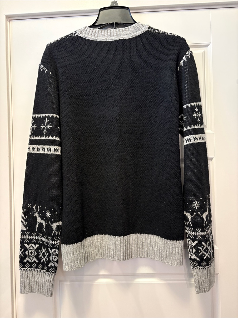 Warehouse One NWT Star Wars Original Stormtrooper Christmas sweaters size M. - Picture 6 of 10